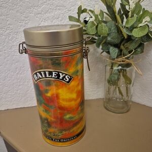 Baileys Multicolor Decorative Tin